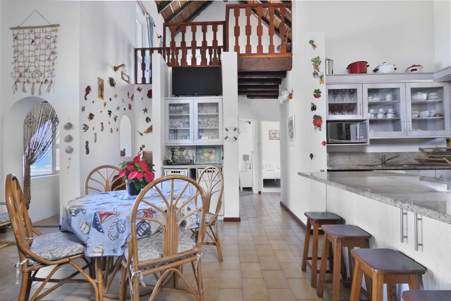 3 Bedroom Property for Sale in Beachview Eastern Cape